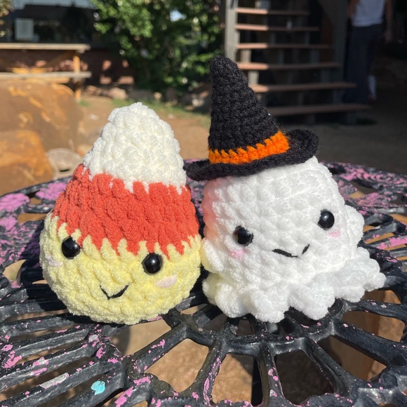 Mini ghost (witch) - Picture 4 of 4